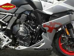 SUZUKI - GSX-8R