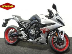SUZUKI - GSX-8R