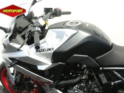 SUZUKI - GSX-8R