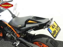 KTM - 890 DUKE R