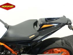 KTM - 890 DUKE R