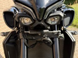 YAMAHA - MT 10