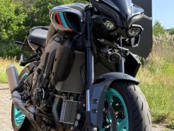 YAMAHA - MT 10