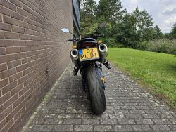 TRIUMPH - Streettriple 675