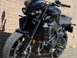 YAMAHA - MT 10