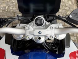 BMW - F900R