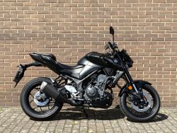 YAMAHA - MT 03
