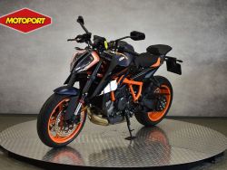 KTM - 1290 SUPER DUKE R