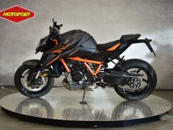 KTM - 1390 SUPER DUKE R EVO display