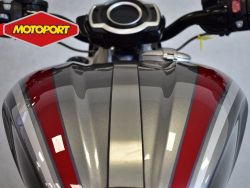TRIUMPH - ROCKET 3 R