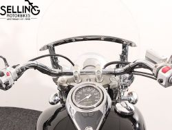 SUZUKI - Intruder C 800 LC