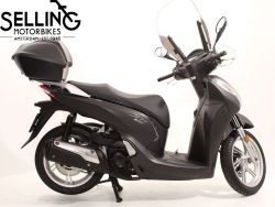 HONDA - SH 300 ABS