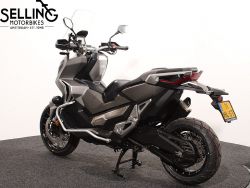 HONDA - X-ADV 750