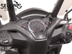 HONDA - SH 300 ABS