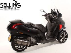 PEUGEOT - METROPOLIS 400 RS