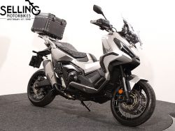 HONDA - X-ADV 750
