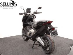 HONDA - X-ADV 750