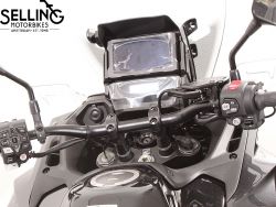HONDA - NT 1100 DCT