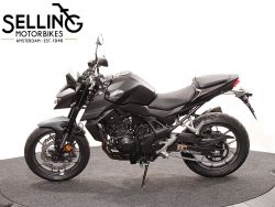 HONDA - CB 750 Hornet