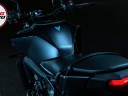YAMAHA - MT-09
