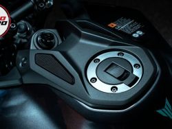 YAMAHA - MT-09