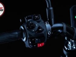 YAMAHA - MT-09