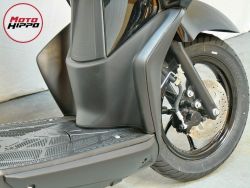 YAMAHA - RayZR