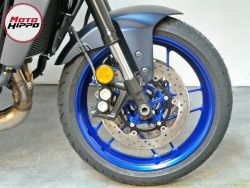 YAMAHA - MT-09