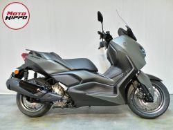 XMAX 300