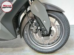 YAMAHA - XMAX 300