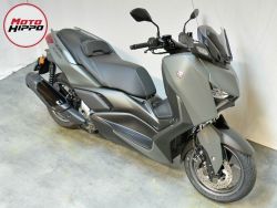 YAMAHA - XMAX 300