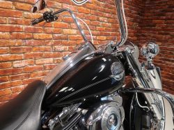 HARLEY-DAVIDSON - FLHRC Road King Classic 1580