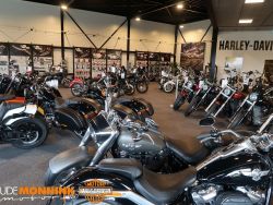 HARLEY-DAVIDSON - FLSTC Heritage Classic 1690