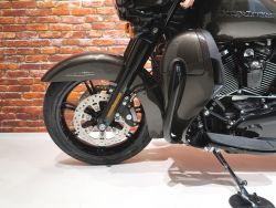 HARLEY-DAVIDSON - FLHTK Ultra Limited 114