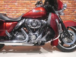 HARLEY-DAVIDSON - FLHX Street Glide 1580