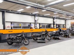HARLEY-DAVIDSON - FLHX Street Glide 117