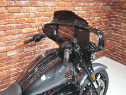 HARLEY-DAVIDSON - FLHXSE CVO Street Glide 121
