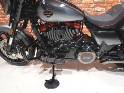 HARLEY-DAVIDSON - FLHXSE CVO Street Glide 121
