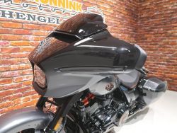 HARLEY-DAVIDSON - FLHXSE CVO Street Glide 121