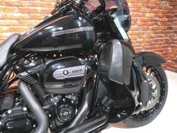 HARLEY-DAVIDSON - FLHRXS Road King Special 107