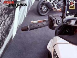 HONDA - CB 750 AS Hornet