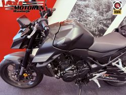 HONDA - CB 750 AS Hornet