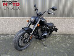 INDIAN - CHIEF BOBBER DARK HORSE