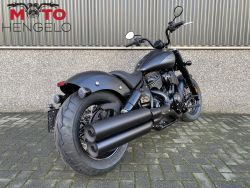 INDIAN - CHIEF BOBBER DARK HORSE