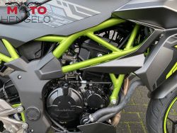 KAWASAKI - Z125