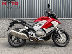 VFR 800 X CROSSRUNNER