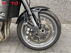 YAMAHA - FZ1