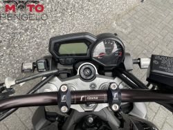 YAMAHA - FZ1