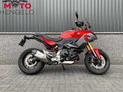 F 900 XR