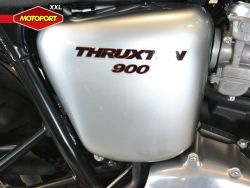 TRIUMPH - THRUXTON 900
